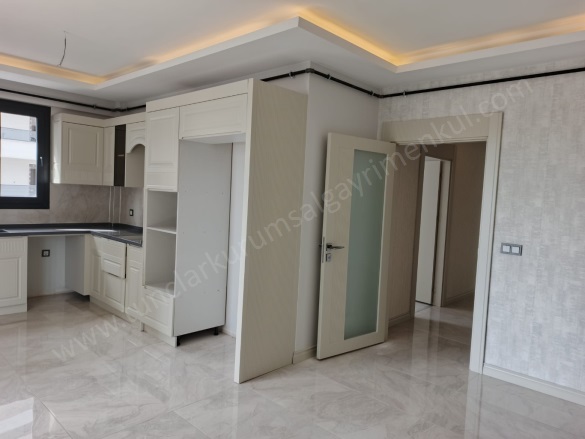 Park Orman Civarı Bağlar Satılık Daire |  3+1 Oda | 135M2 5.900.000Tl | 1 Banyo | 1 Yatak Odası Resim-4