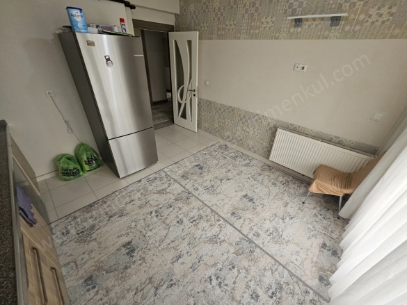 Bağcılar Bağlar Satılık Daire |  140M2 4.700.000Tl | 2. Kat Resim-3