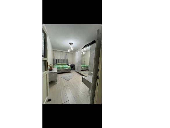 Gaziler Civarı Kayapınar Satılık Daire |  3+1 Oda | 170M2 3.750.000Tl  Krediye Uygun  | 3. Kat | Doğalgaz(Kombi) | 1 Banyo Resim-5