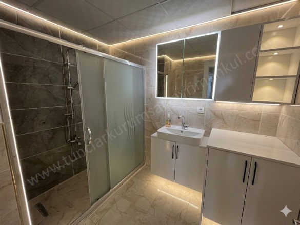 Seyrantepe Civarı Yenişehir Kiralık Daire |  3.5+1 Oda | 180M2 Aylık 32.000Tl | 7. Kat | Merkezi Isınma | 2 Banyo Resim-4