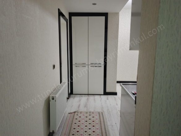 Fabrika Mahallesi Civarı. Yenişehir Satılık Daire |  2+1 Oda | 95M2 3.350.000Tl  Krediye Uygun  Eşyalı  | Yüksek Giriş | Merkezi Isınma | 1 Banyo Resim-2