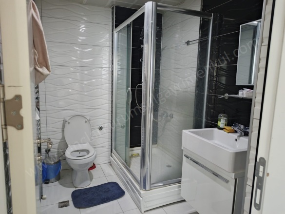 Fabrika Mahallesi Civarı. Yenişehir Satılık Daire |  2+1 Oda | 95M2 3.350.000Tl  Krediye Uygun  Eşyalı  | Yüksek Giriş | Merkezi Isınma | 1 Banyo Resim-4