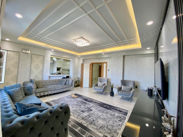 Peyas Mahallesi. Kayapınar Satılık Daire |  3+1 Oda | 185M2 4.130.000Tl  Krediye Uygun  | 10. Kat | Doğalgaz(Kombi) | 2 Banyo Resim-3