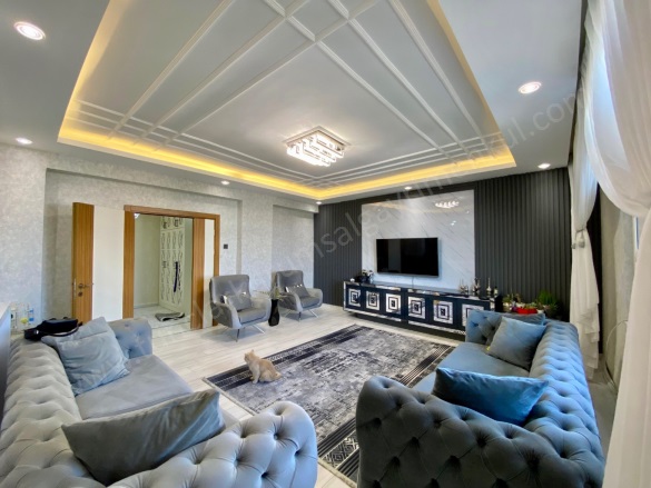 Peyas Mahallesi. Kayapınar Satılık Daire |  3+1 Oda | 185M2 4.130.000Tl  Krediye Uygun  | 10. Kat | Doğalgaz(Kombi) | 2 Banyo Resim-5