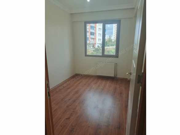 500 Evler 4+1 Geniş Ferah Ve Bakımlı Satılık Daire Kayapınar Barış Mh