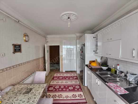 3+1 Satılık Daire Makine ikmal Civarı Bağlar Bağcılar