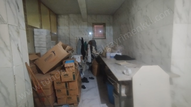 Huzurevleri Civarı Kayapınar Satılık Dükkan |  1 Oda | 80M2 1.700.000Tl | Giriş Katı Resim-4