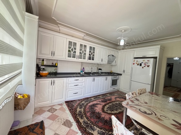 Lunapark Civarı Kayapınar Satılık Daire |  3+1 Oda | 190M2 4.050.000Tl  Krediye Uygun  | 1. Kat | Doğalgaz(Kombi) | 2 Banyo Resim-2