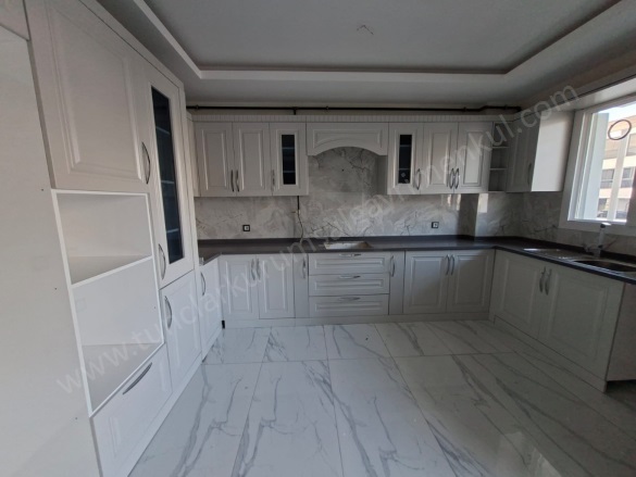 Yukarıkılıçtaşı Mah. Sur Satılık Daire |  3+1 Oda | 155M2 5.650.000Tl  Krediye Uygun  | 4. Kat | Merkezi Isınma Resim-4