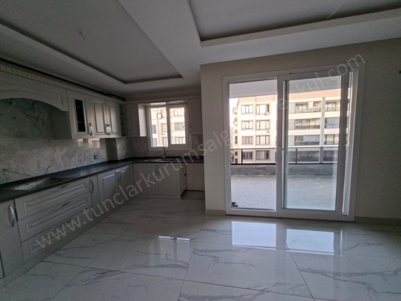 Yukarıkılıçtaşı Mah. Sur Satılık Daire |  3+1 Oda | 155M2 5.650.000Tl  Krediye Uygun  | 4. Kat | Merkezi Isınma Resim-5