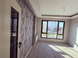 Yenişehir Üç Kuyular Civarı Satılık Daire 90 M2 | 3. Kat | Merkezi Isınma