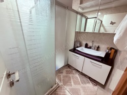 Kayapınar Fırat Mahallesi. Satılık Daire 1+1 115 M2 | Yüksek Giriş | Merkezi Isınma(Pay Ölçer) | 1 Banyo | 1 Yatak Odası