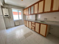 Kayapınar Ceylan Avm Civarı Satılık Daire 3+1 155 M2 | 2. Kat | Doğalgaz(Kombi)