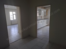Kayapınar Peyas Mahallesi. Satılık Daire 3+1 170 M2 | 5. Kat | 2 Banyo | 1 Yatak Odası
