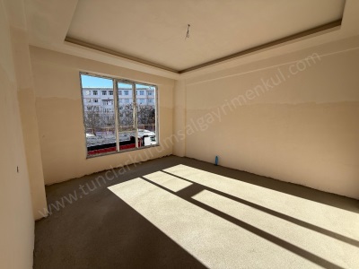 Huzurevleri Nil Koleji Civarı Er Yapı Da Sıfır 2+1 Acil Satılık Daire Kayapınar