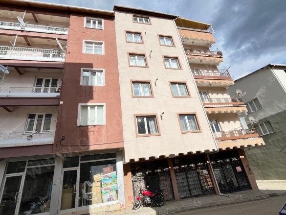 Karabekir Mah. Oltu Satılık Betonarme |  2+1 Oda | 125M2 2.000.000Tl | 4. Kat | Doğalgaz(Kombi) Resim-1