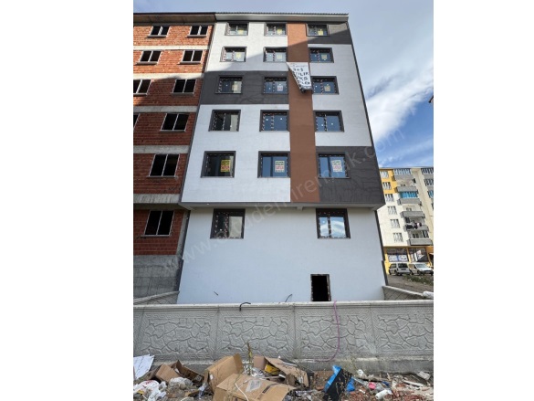Şehitler Mah. Oltu Satılık Betonarme | 3.600.000Tl Resim-5