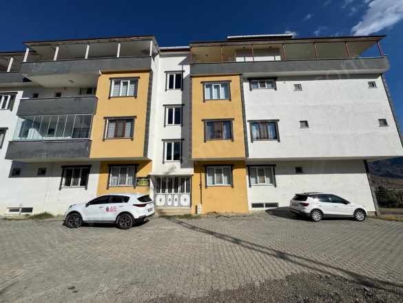 Yasinhaşimoğlu Mah Villalar Mevkii Tavşantepe Konutları A Blok 4+1 Satılık Betonarme Daire Oltu Yasin Haşimoğlu