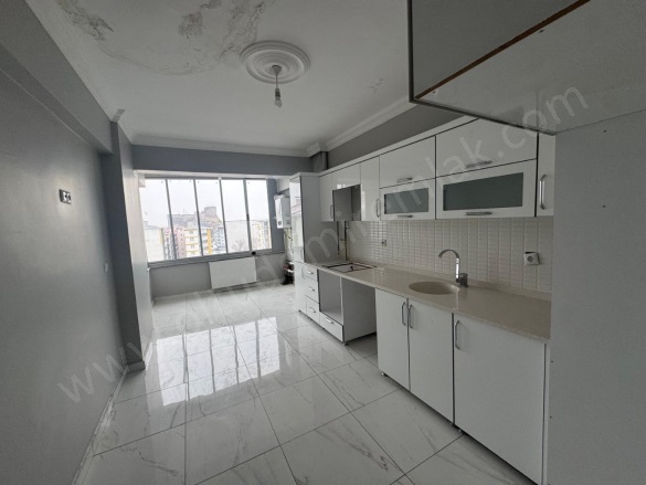 Şehitler Mah. Oltu Satılık Betonarme | 0Tl Resim-4