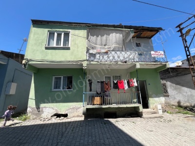 Yusuf Ziyabey Mahallesi 2 Katlı Satıık Bina Satılık Betonarme Oltu Mah