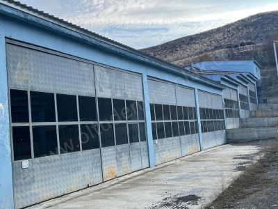 Oltu Yeni Sanayi Sitesi C Blok 3 Nolu İşyeri 120 M2 Alt Kat Çekme 60 Boş Satılık Dükkan Yusuf Ziyabey Mah