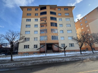 Konak Evler Sitesi B Blok 4 Kat 3+1 Satılık Betonarme Daire Oltu Yasin Haşimoğlu Mah