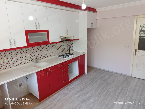 Muratdede Mah. Denizli Kiralık Daire |  3+1 Oda | 127M2 Yıllık 16.000Tl  Krediye Uygun  | 1. Kat | Doğalgaz(Kombi) | 1 Banyo | 2 Yatak Odası Resim-1