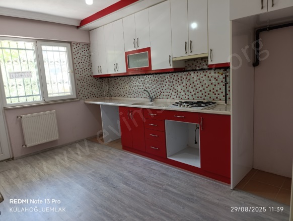 Muratdede Mah. Denizli Kiralık Daire |  3+1 Oda | 127M2 Yıllık 16.000Tl  Krediye Uygun  | 1. Kat | Doğalgaz(Kombi) | 1 Banyo | 2 Yatak Odası Resim-4