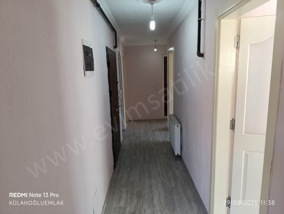 Muratdede Mah. Denizli Kiralık Daire |  3+1 Oda | 127M2 Yıllık 16.000Tl  Krediye Uygun  | 1. Kat | Doğalgaz(Kombi) | 1 Banyo | 2 Yatak Odası Resim-5