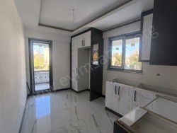 Pamukkale Akhan Mah. Satılık Bina 2+1 300 M2 | Komple Bina | Yerden Isıtma | 3 Banyo | 6 Yatak Odası