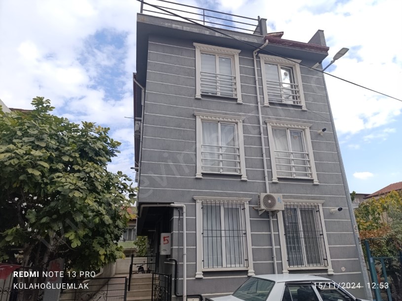 KÜLAHOĞLU GAYRİMENKULDEN DENİZLİ MERKEZEFENDİ SÜMER MAHALLESİ SATILIK ARA KAT APART 
