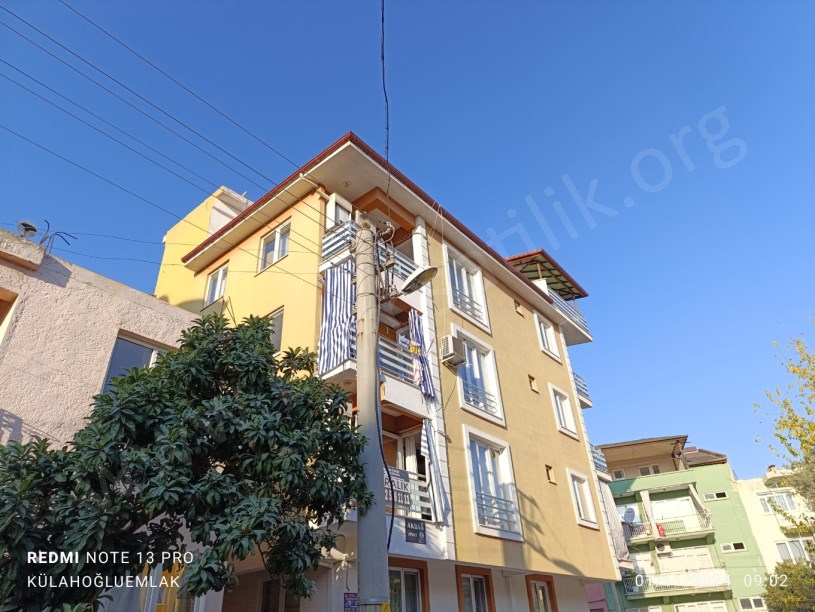 KÜLAHOĞLU GAYRİMENKULDEN DENİZLİ SIRAKAPILAR SATILIK ÇİFT APART TEK TAPU KUPON