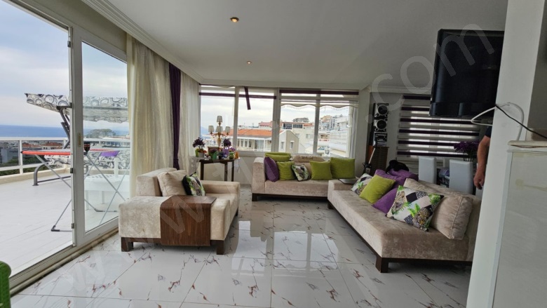 Türkmen Mah. Kuşadası Satılık Daire |  5+2 Oda | 300M2 14.800.000Tl | Çatı Dubleksi | 4 Banyo | 5 Yatak Odası Resim-5
