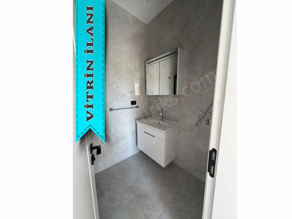 Plaja Yakın Yatırıma Uygun 2+1 Sıfır Lüks Satılık Daire Kuşadası Kadınlar Denizi Mah