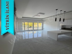 Kuşadası Kadınlar Denizi Mah. Satılık Daire 1+1 70 M2 | 2. Kat | Yerden Isıtma | 1 Banyo | 1 Yatak Odası