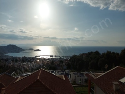 Kuşadasında Müstakil Kapalı Alanı 500 M² Satılık Villa 5+1 Türkmen Mah