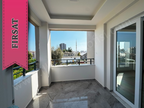 50. Yıl Mah. Yenişehir Satılık Daire |  2+1 Oda | 100M2 7.000.000Tl  Krediye Uygun  | 7. Kat | Doğalgaz(Kombi) | 2 Banyo | 2 Yatak Odası Resim-4