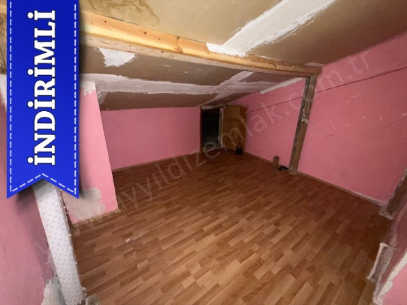 Güzelyurt Mah. Keçiören Satılık Daire |  4+1 Oda | 230M2 4.890.000Tl  Krediye Uygun  | 3. Kat | Doğalgaz(Kombi) | 2 Banyo | 1 Yatak Odası Resim-2