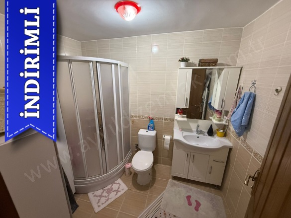 Güçlükaya Mah. Keçiören Satılık Daire |  5+1 Oda | 400M2 7.300.000Tl  Krediye Uygun  | 3. Kat | Doğalgaz(Kombi) | 2 Banyo | 1 Yatak Odası Resim-3