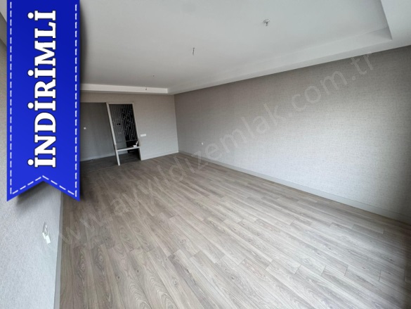 Çiçekli Mah. Keçiören Satılık Daire |  4+1 Oda | 180M2 13.490.000Tl | 4. Kat | Doğalgaz(Kombi) | 2 Banyo | 1 Yatak Odası Resim-4