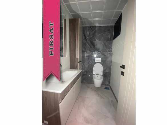 Keçiören Ovacık Mahallesinde 4+1 Site içinde 12 Katta Manzaralı Çok Geniş Ve Lüks Yapılı Acil Satılık Daire