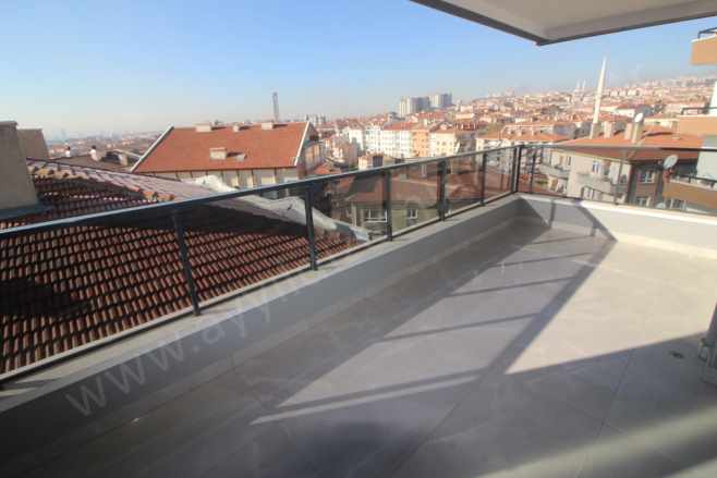 Keçiören Ataparkta Katta 3+1 Asansörlü Çift Banyolu Kök Tapulu Çok Acil Satılık Daire Atapark Mah