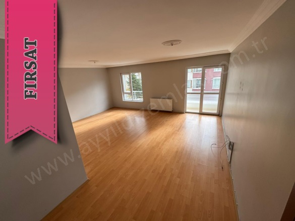 Akpınar Mah. Çankaya Satılık Daire |  3+2 Oda | 300M2 10.500.000Tl  Krediye Uygun  | 6. Kat | Doğalgaz(Kombi) | 2 Banyo | 1 Yatak Odası Resim-3