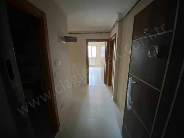 Eskihisar Yolunda Satılık Daire 2+1 Süper Deniz Manzaralı Arakat Gebze istasyon Mah