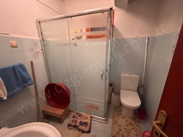 Sırasöğütler Mah. Darıca Satılık Bina |  260M2 6.990.000Tl Resim-2