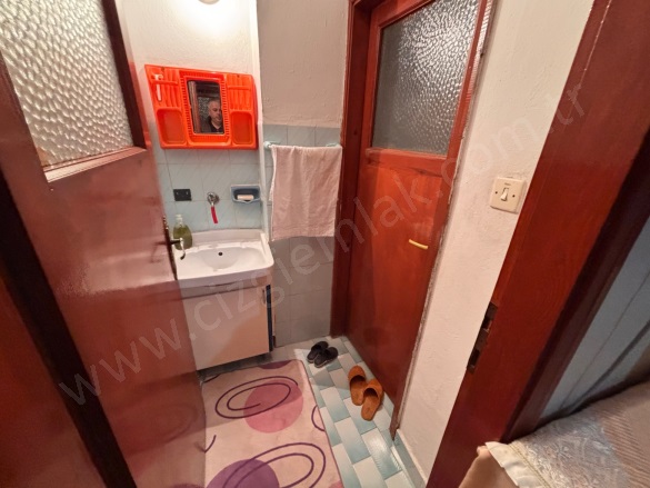 Sırasöğütler Mah. Darıca Satılık Bina |  260M2 6.990.000Tl Resim-4