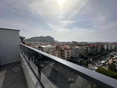 Alanyanın Merkezinde 3 Odalı Eşyalı 2+1 Satılık Daire Saray Mah