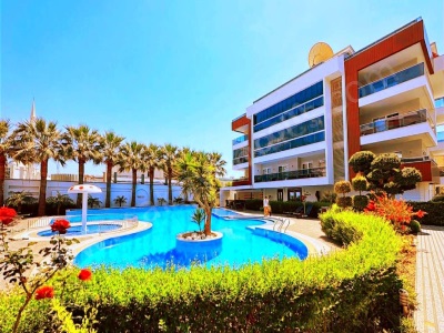 Alanyanın Prestijli Bir Bölgesinde 240 M2 Geniş 4+1 Satılık Daire Oba Mah