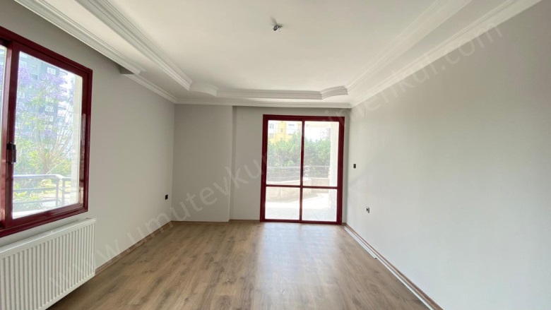 Limonluk Mah. Yenişehir Satılık Daire |  4+1 Oda | 280M2 8.800.000Tl | 1. Kat | Doğalgaz(Kombi) | 2 Banyo | 4 Yatak Odası Resim-3