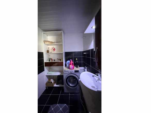 Üniversite Caddesinde Geniş Oturumlu 3+1 Satılık Daire Yenişehir Çiftlikköy Mah